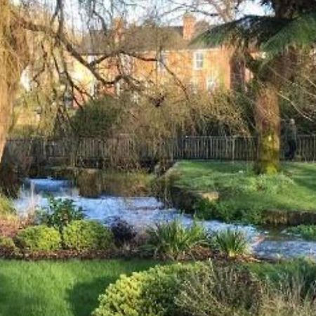 فيلا Millstream House وِنشيستير المظهر الخارجي الصورة
