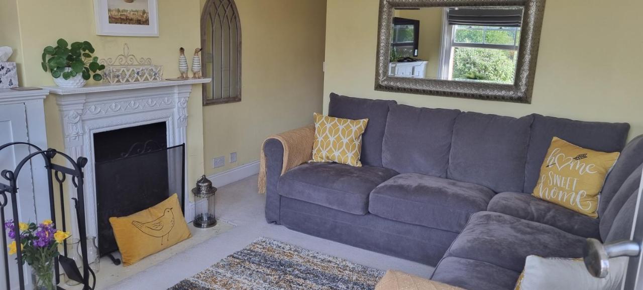 فيلا Millstream House وِنشيستير المظهر الخارجي الصورة